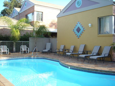 Beaches Apartments Merimbula - Australia Accommodation 5