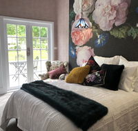 Chanticleer Gardens - Australia Accommodation