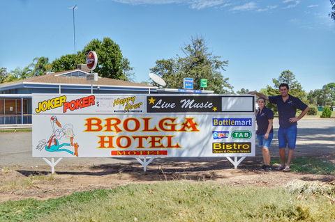 Brolga Hotel Motel - Coleambally - Australia Accommodation 0