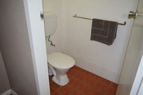 Brolga Hotel Motel - Coleambally - Australia Accommodation 4