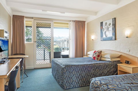 Black Dolphin Resort Motel & Apartments - Australia Accommodation 13