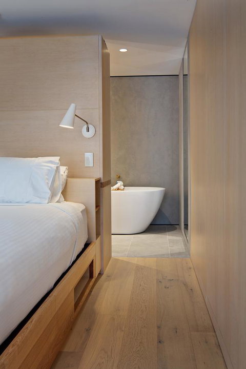 Zara Tower â€“ Luxury Suites And Apartments - Australia Accommodation 3