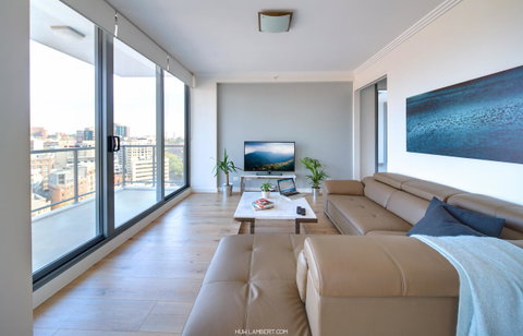 Zara Tower â€“ Luxury Suites And Apartments - Australia Accommodation 25
