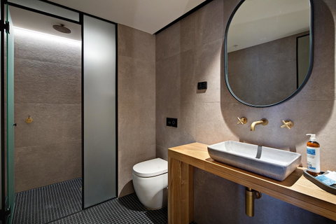 Zara Tower â€“ Luxury Suites And Apartments - Australia Accommodation 7