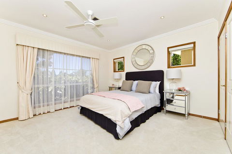 One Mile Mansion - Private Coastal Retreat FREE FAMILY ADVENTURE PASS - Australia Accommodation 14