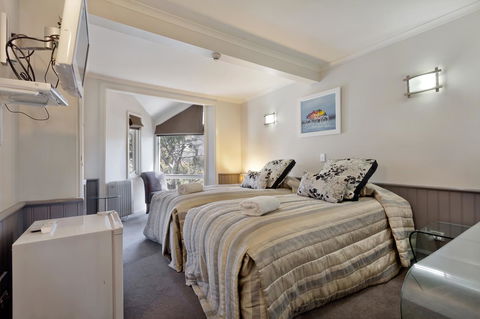 Pure Chalet Thredbo - Australia Accommodation 32