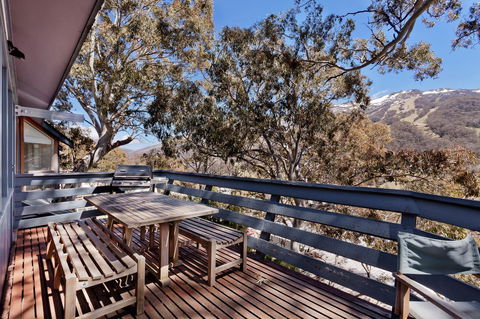Pure Chalet Thredbo - Australia Accommodation 37