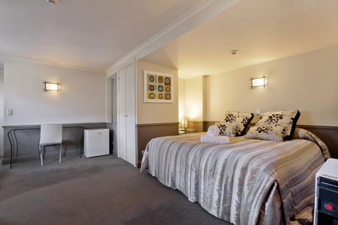 Pure Chalet Thredbo - Australia Accommodation 12