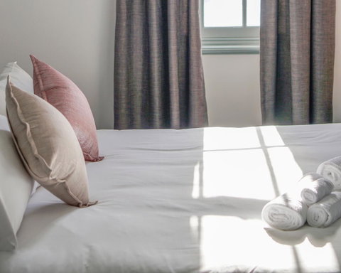 Oasis On Beamish Hotel - Australia Accommodation 4