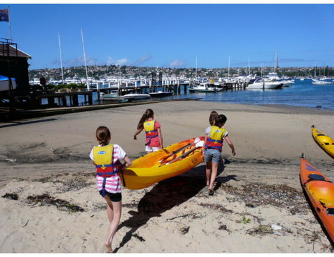 Panoramic Harbour Views And Unbeatable Comfort - Australia Accommodation 15