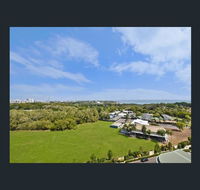 Nomikis'On The Avenue - Australia Accommodation