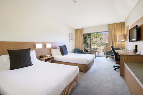 DoubleTree By Hilton Alice Springs - Australia Accommodation 41