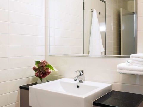 Novotel Darwin Airport - Australia Accommodation 25