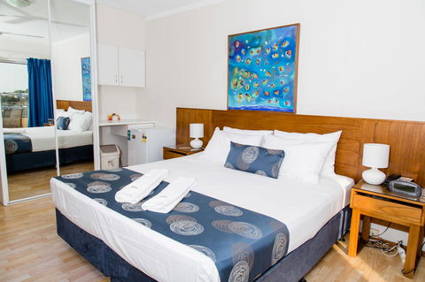Cullen Bay Resorts - Australia Accommodation 7
