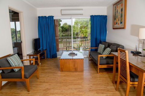 Cullen Bay Resorts - Australia Accommodation 4