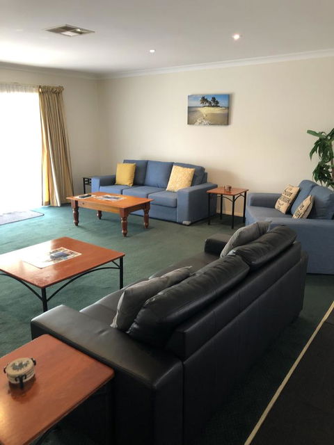 Beaches Serviced Apartments - Australia Accommodation 7