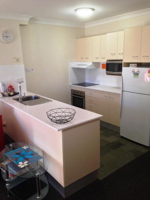 Beaches Serviced Apartments - Australia Accommodation 38