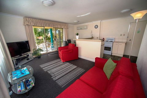 Beaches Serviced Apartments - Australia Accommodation 12