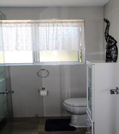 Beaches Serviced Apartments - Australia Accommodation 2
