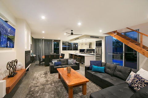 Salt Village Retreat - Australia Accommodation 2