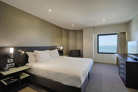 Hilton Darwin - Australia Accommodation 13