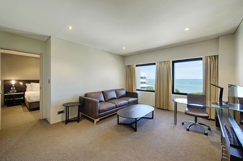 Hilton Darwin - Australia Accommodation 12