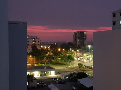 Darwin-Ocean Views, Tropical Getaway, Pool & Aircon - Australia Accommodation 19