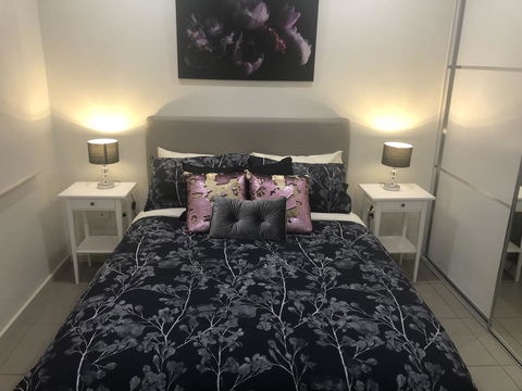Darwin-Ocean Views, Tropical Getaway, Pool & Aircon - Australia Accommodation 1