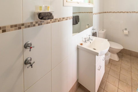Glen Helen Lodge - Australia Accommodation 22