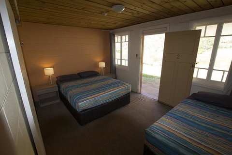 Glen Helen Lodge - Australia Accommodation 12
