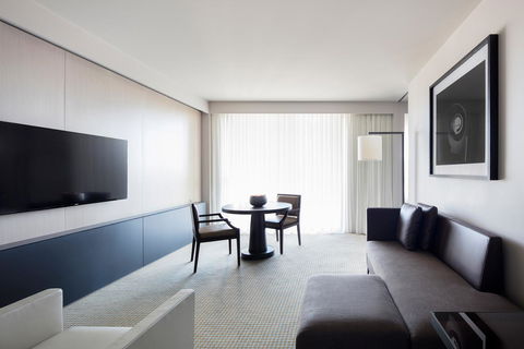 Hotel Realm - Australia Accommodation 10