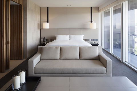 Hotel Realm - Australia Accommodation 17