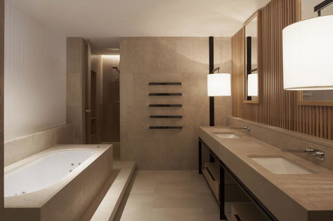 Hotel Realm - Australia Accommodation 19