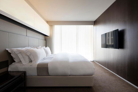 Hotel Realm - Australia Accommodation 15