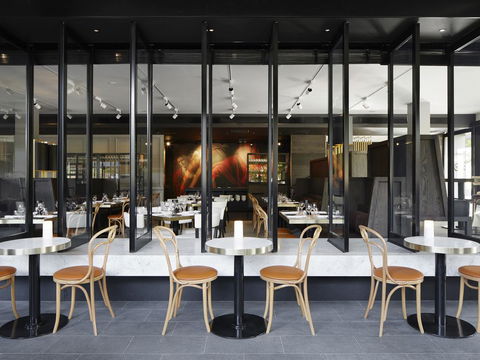 Hotel Realm - Australia Accommodation 32