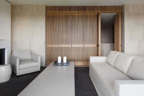 Hotel Realm - Australia Accommodation 20