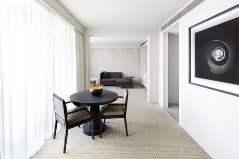 Hotel Realm - Australia Accommodation 12