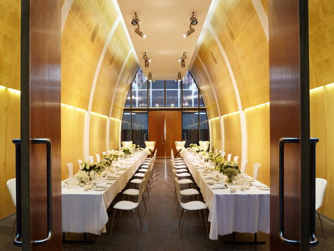 Hotel Realm - Australia Accommodation 27