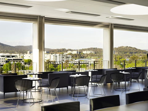 Burbury Hotel - Australia Accommodation 9