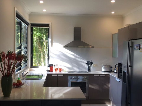 BOOM 5 - Australia Accommodation 1