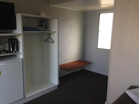 Boomerang Hotel - Australia Accommodation 2