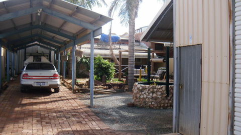 Boulder Lodge - Australia Accommodation 0