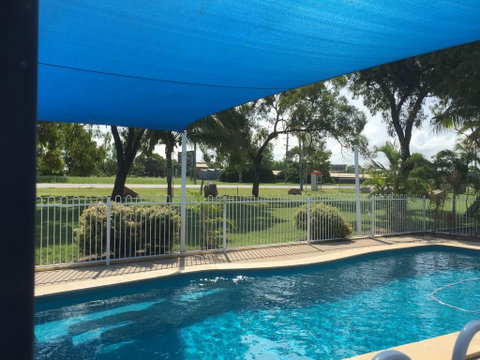 Bowen Arrow Motel - Australia Accommodation 3