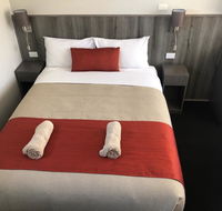 Bradman Motor Inn - Australia Accommodation