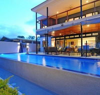 Bramston Beach - Luxury Holiday House - Australia Accommodation