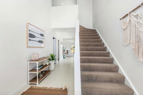 Brand New PRIZE HOME 50m Path To Beach - Australia Accommodation 2