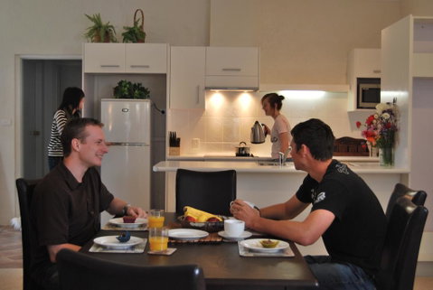 Brayfield Cottage - Australia Accommodation 1