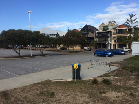 Breakwater Short Stay - Australia Accommodation 1
