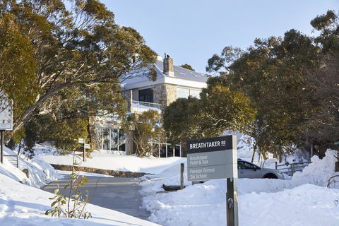 Breathtaker Hotel And Spa - Australia Accommodation 1