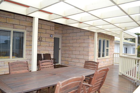 Bremer Riverfront Views To The Sea - Australia Accommodation 1
